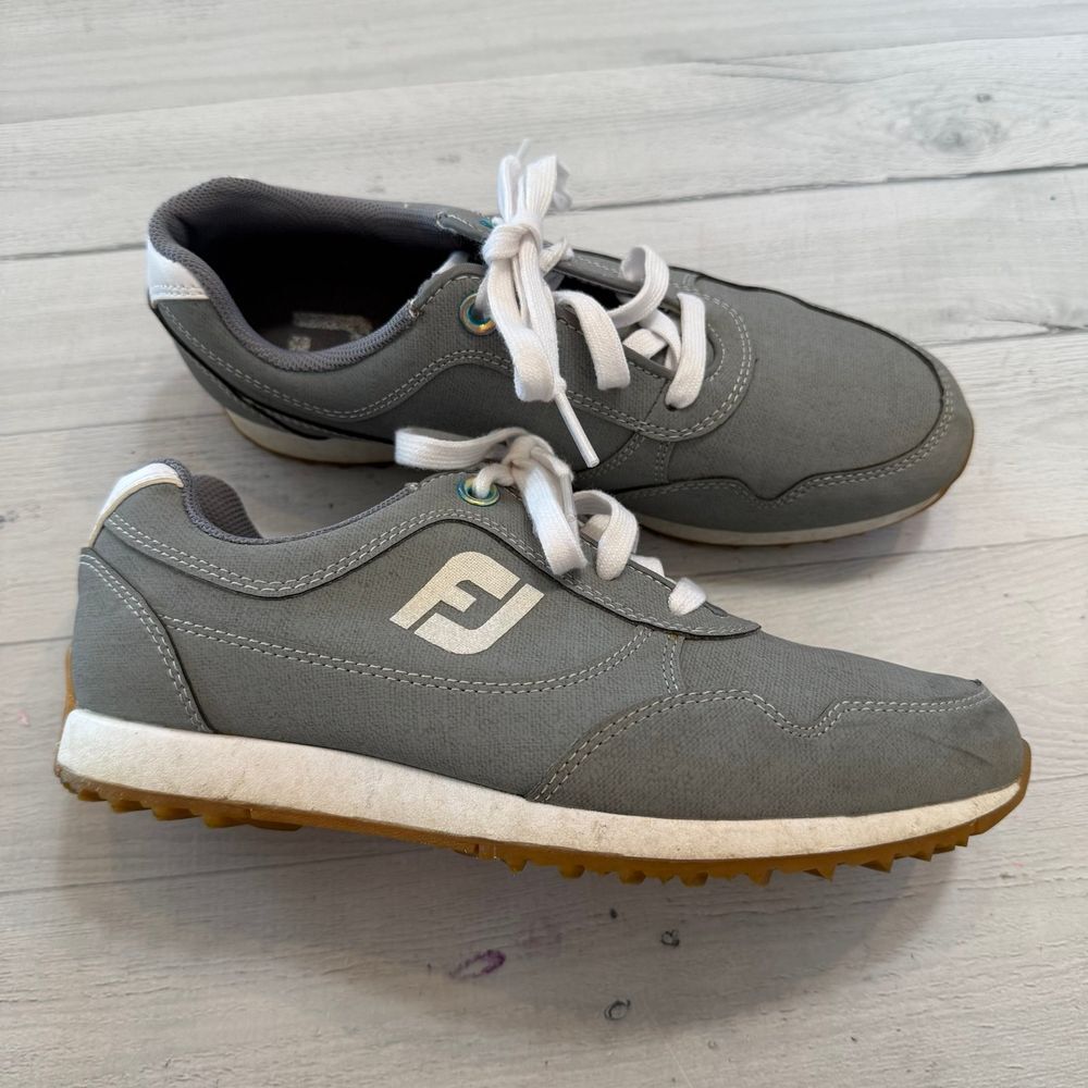 FootJoy Women's Sport Retro Golf Shoes Grey 92385 womens Spikeless size 6.5